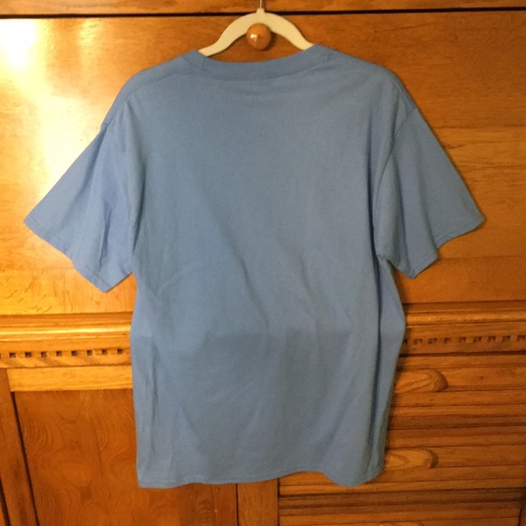 Hanes UNC Tar Heel Basketball T-Shirt - Picture 3 of 7